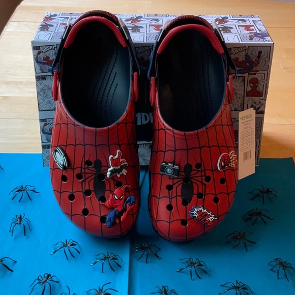 🕷️🕸️🕷️ CROCS SPIDER- MAN CLOG 🕷️🕸️🕷️ NWT 🕷️🕸️🕷️ - Picture 11 of 16